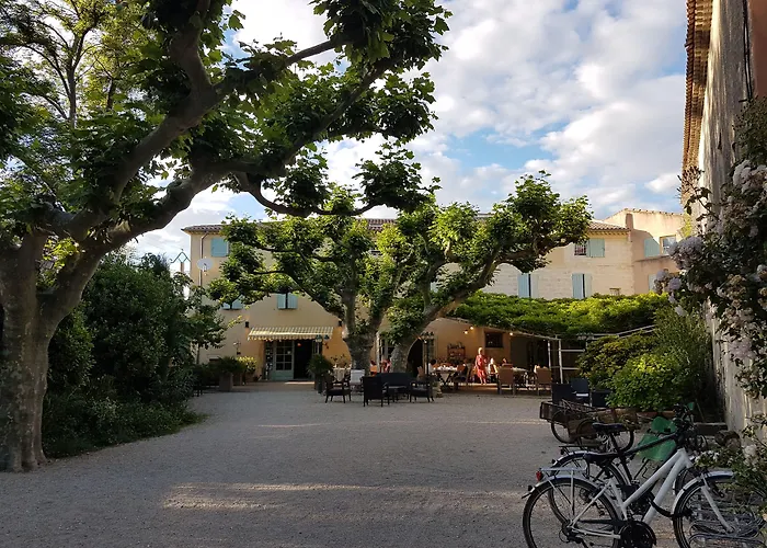 Restaurant La FermeHotel Avignon